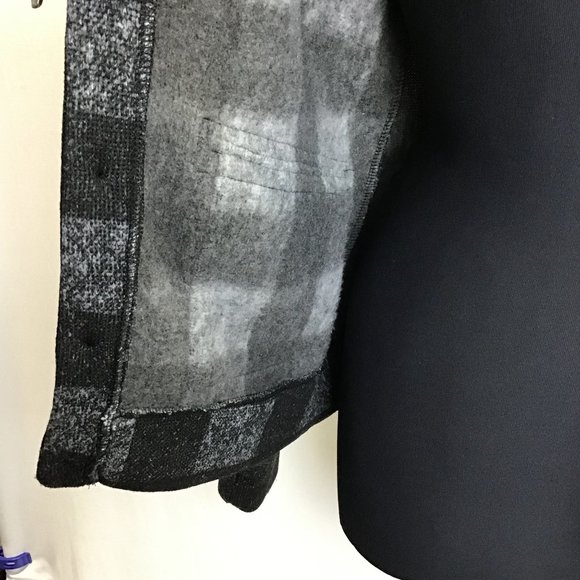 Azul by Moussy- Plaid Knit Cardigan/Jacket - Picture 6 of 8